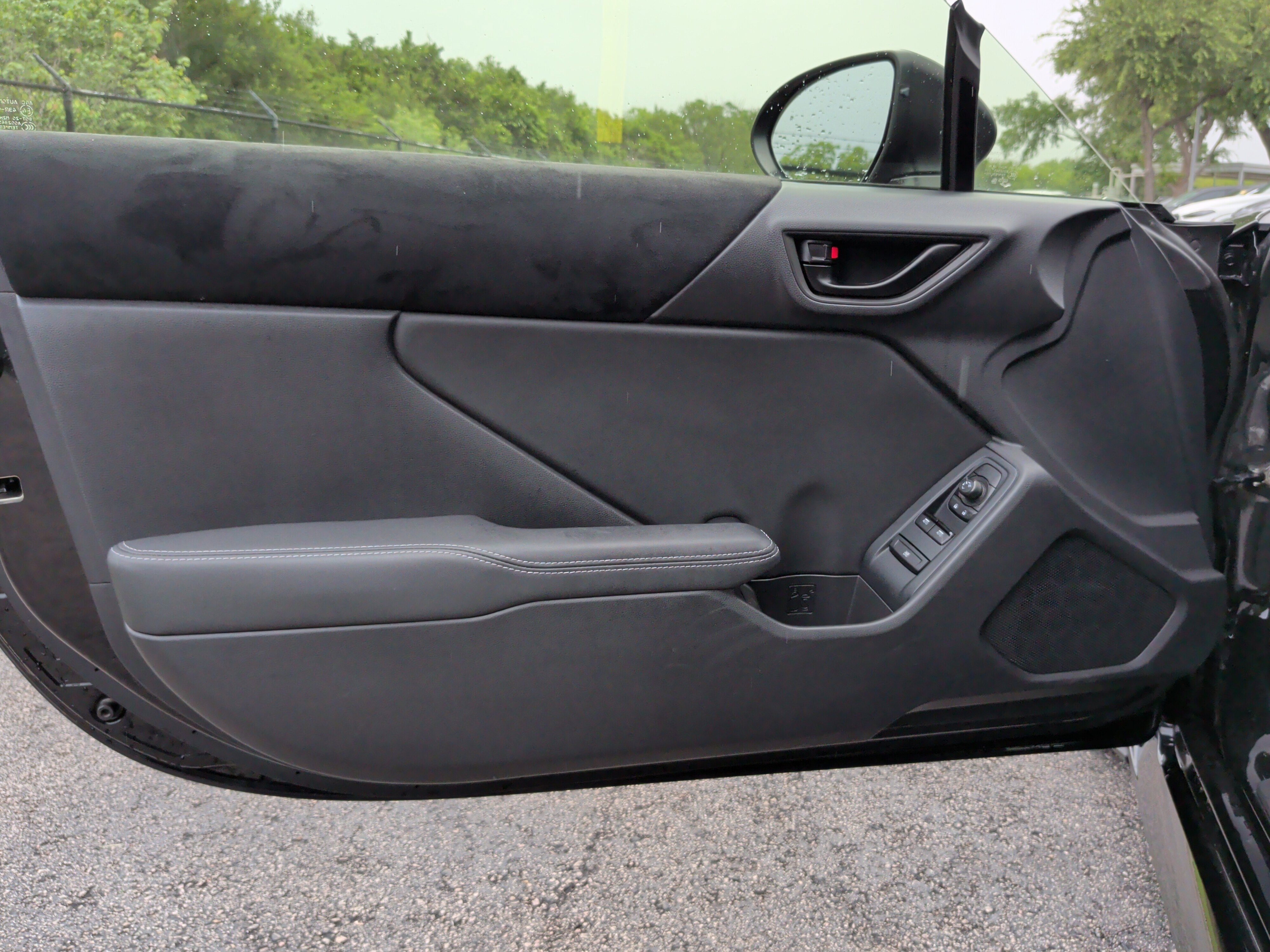 Used 2023 Toyota GR86 Premium RWD image 27
