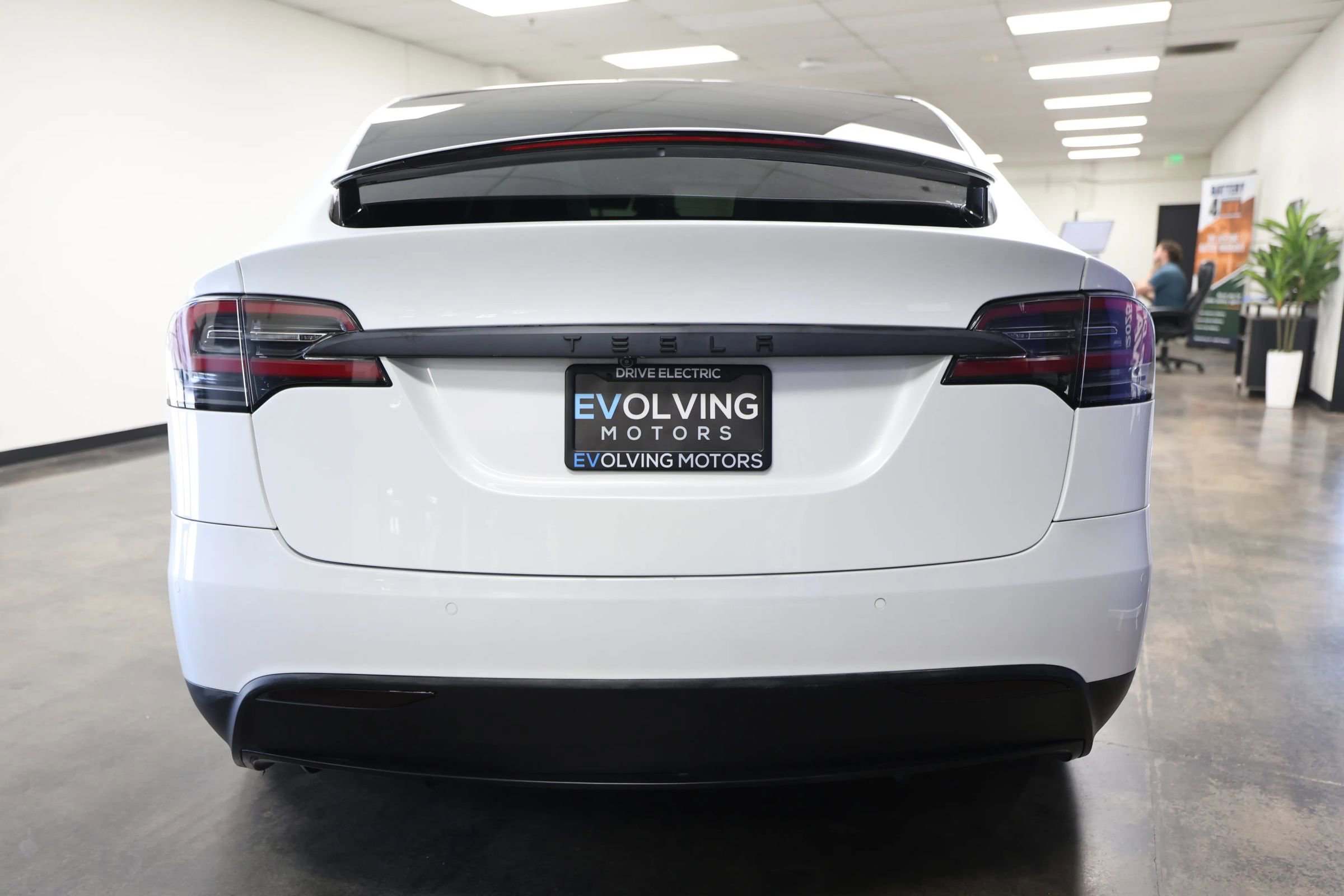 Used 2017 Tesla Model X P100D image 9