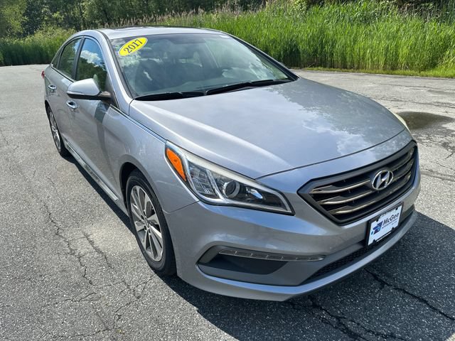 Used 2017 Hyundai Sonata Sport w/ Value Edition Package 02 FWD image 7