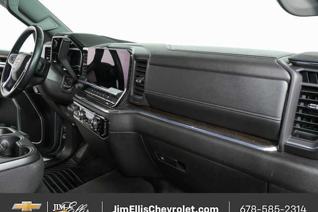 Certified 2025 Chevrolet Silverado 1500 LT AWD/4WD image 19