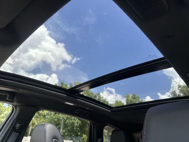 New 2026 Acura MDX SH-AWD image 25