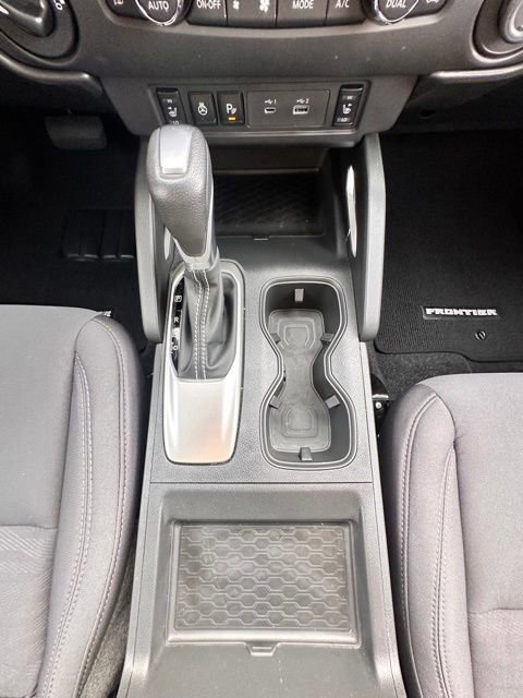 Certified 2024 Nissan Frontier SV w/ Hardbody Edition image 20
