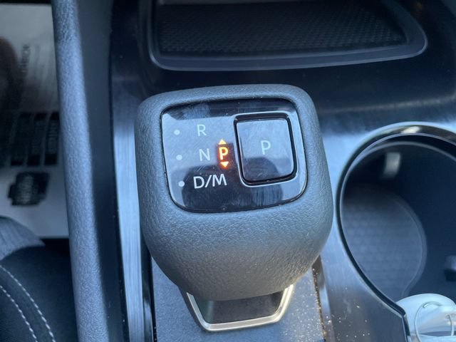 Used 2023 Nissan Rogue SV AWD/4WD image 15