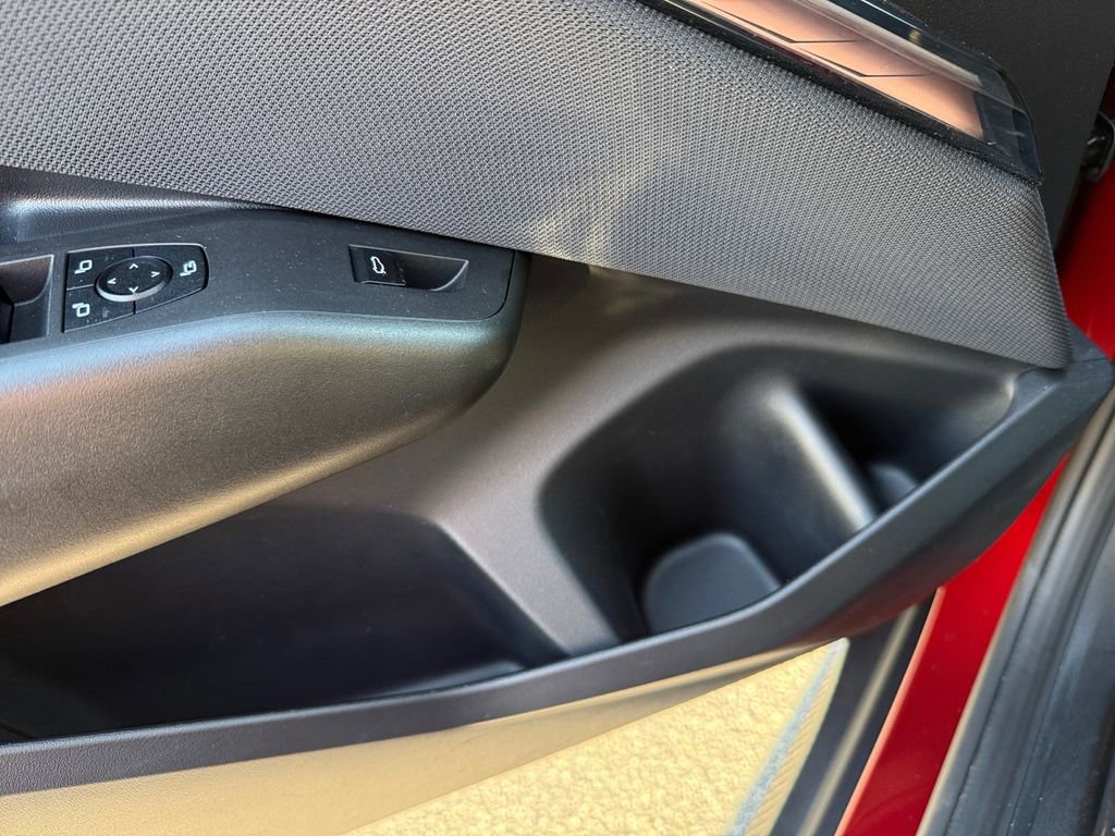 Certified 2025 BMW X3 xDrive30i w/ Premium Package image 29