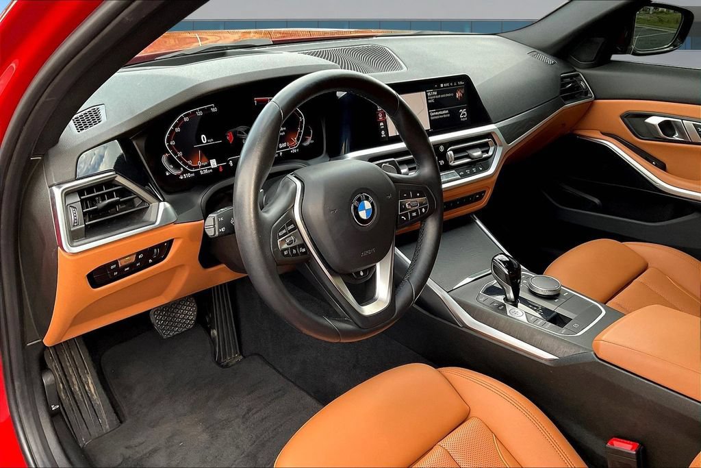 Used 2022 BMW 330i xDrive Sedan w/ Premium Package AWD/4WD image 17