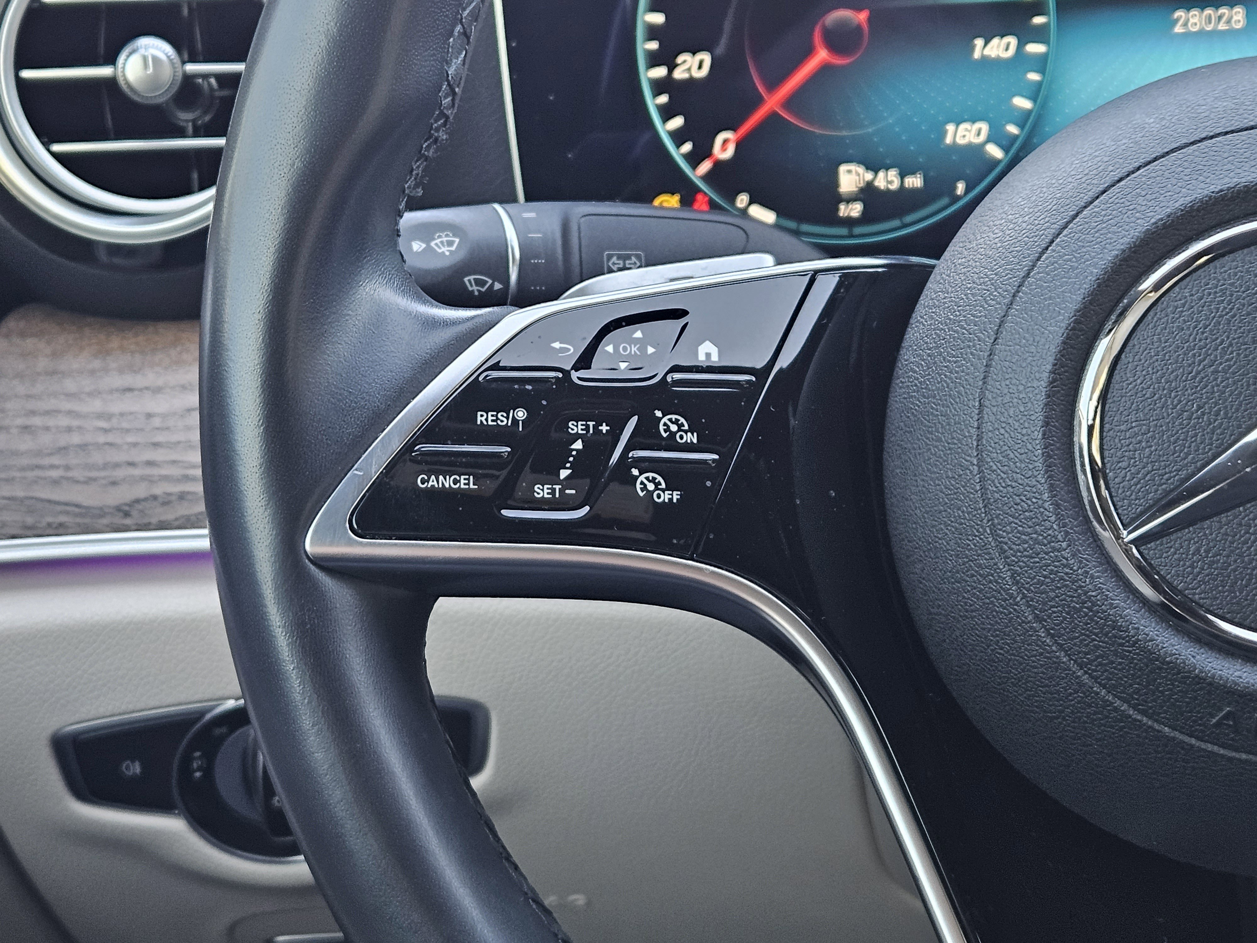 Certified 2022 Mercedes-Benz E 350 Sedan image 28