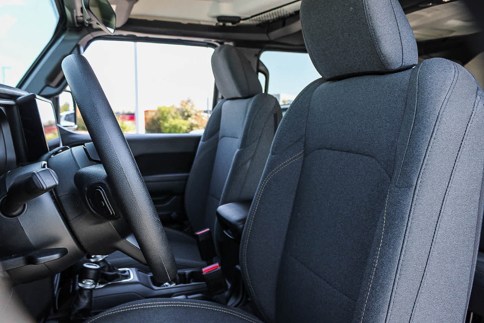Used 2026 Jeep Wrangler Unlimited Sport AWD/4WD image 17