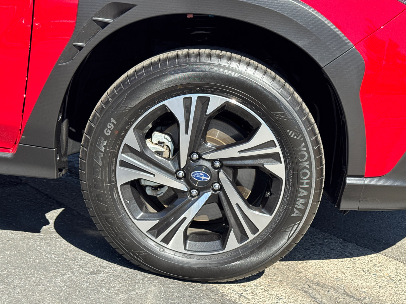 Certified 2025 Subaru Crosstrek 2.5i Premium AWD/4WD image 4