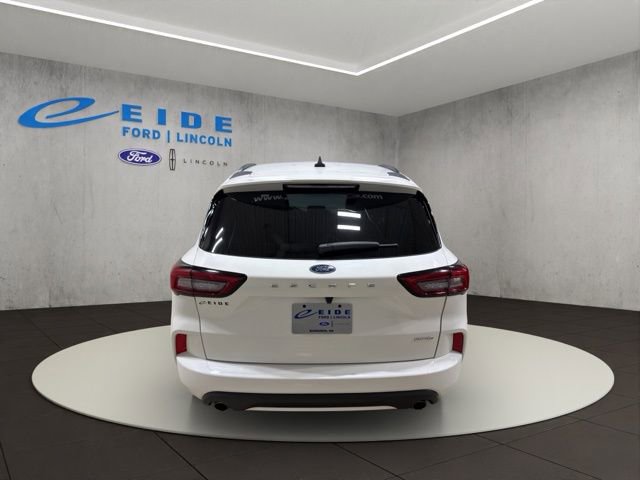 Used 2024 Ford Escape ST-Line Select image 9