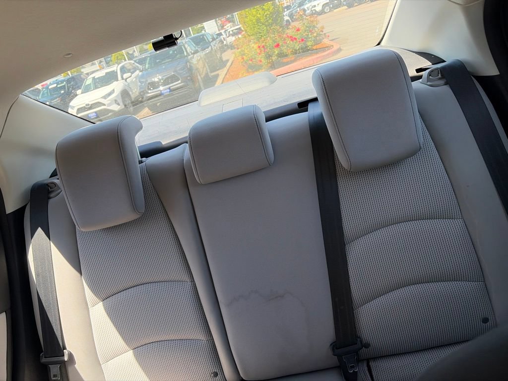 Used 2020 Toyota Yaris LE FWD image 11