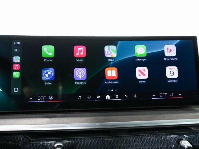 Used 2024 BMW X5 xDrive40i w/ Premium Package image 17