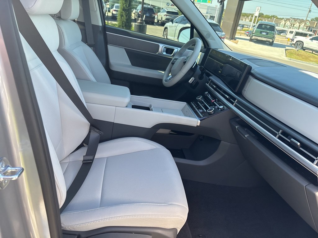 New 2026 Hyundai Santa Fe SE FWD image 14