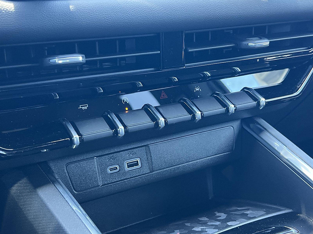 New 2026 GMC Canyon Elevation RWD image 20