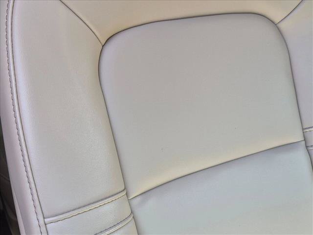 Used 2023 Lincoln Aviator 2WD w/ Premium Package image 20