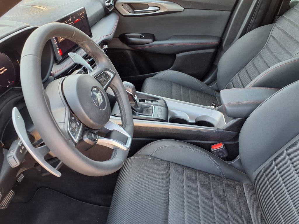 Used 2024 Dodge Hornet R/T w/ R/T Blacktop Package image 16