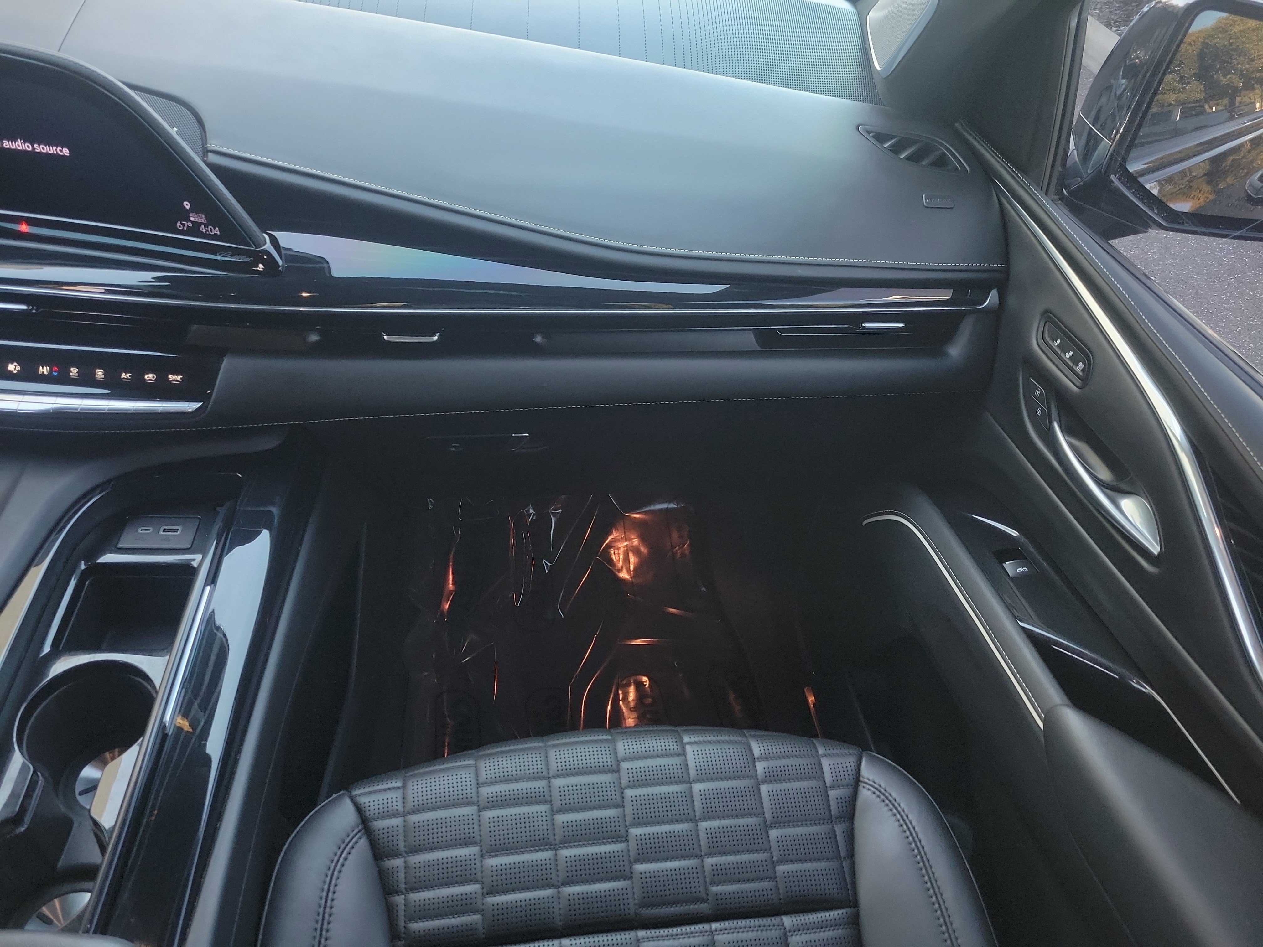 Used 2023 Cadillac Escalade V image 12