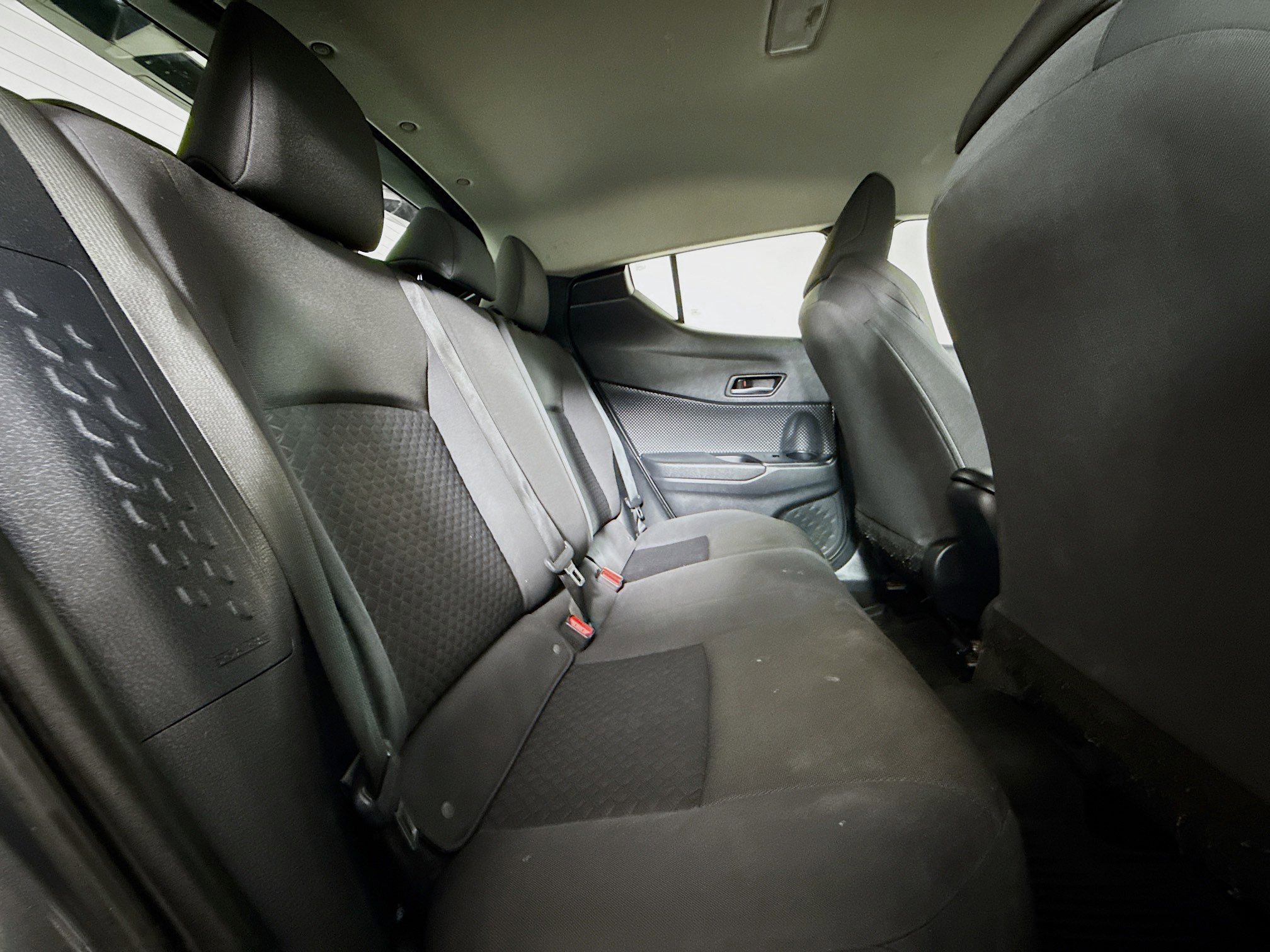 Certified 2020 Toyota C-HR LE image 23