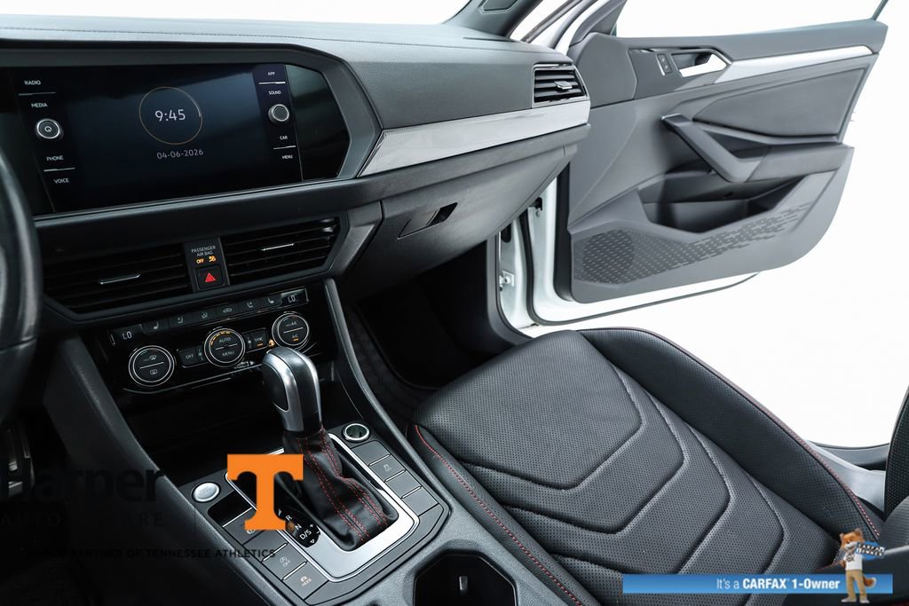 Used 2021 Volkswagen Jetta GLI Autobahn image 23