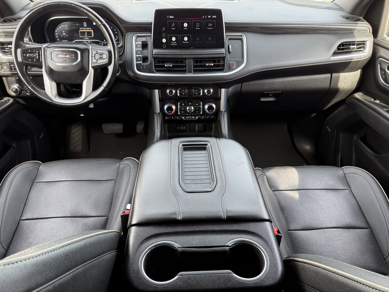 Used 2022 GMC Yukon XL SLT image 10