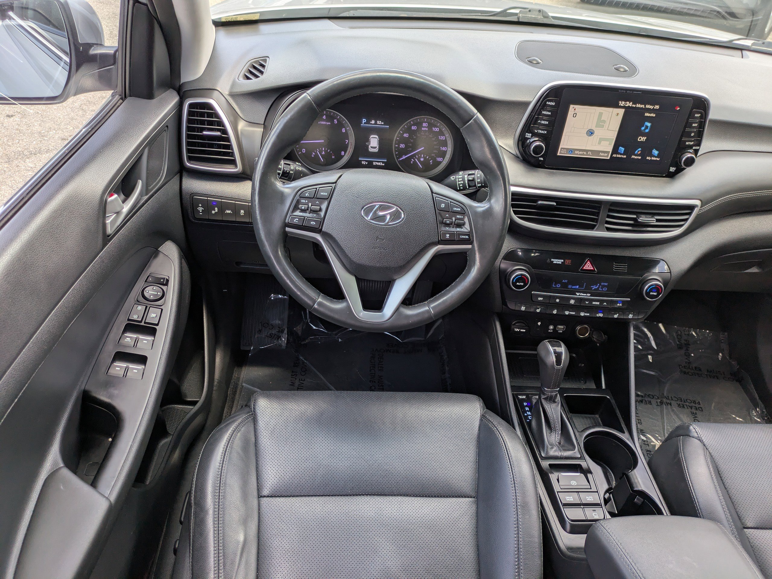 Used 2019 Hyundai Tucson Ultimate w/ Cargo Package FWD image 15