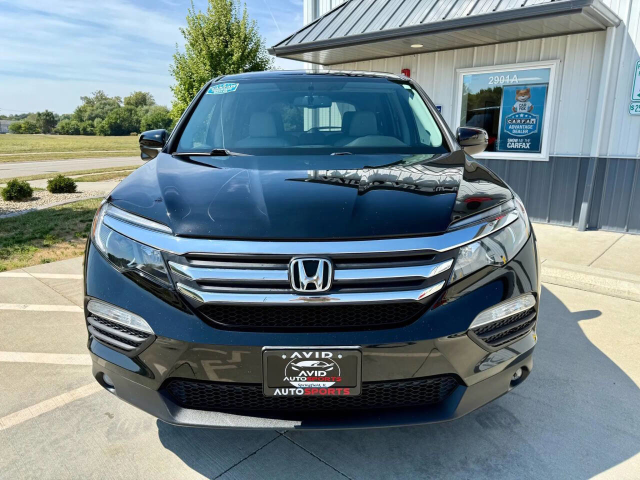 Used 2017 Honda Pilot EX-L image 3