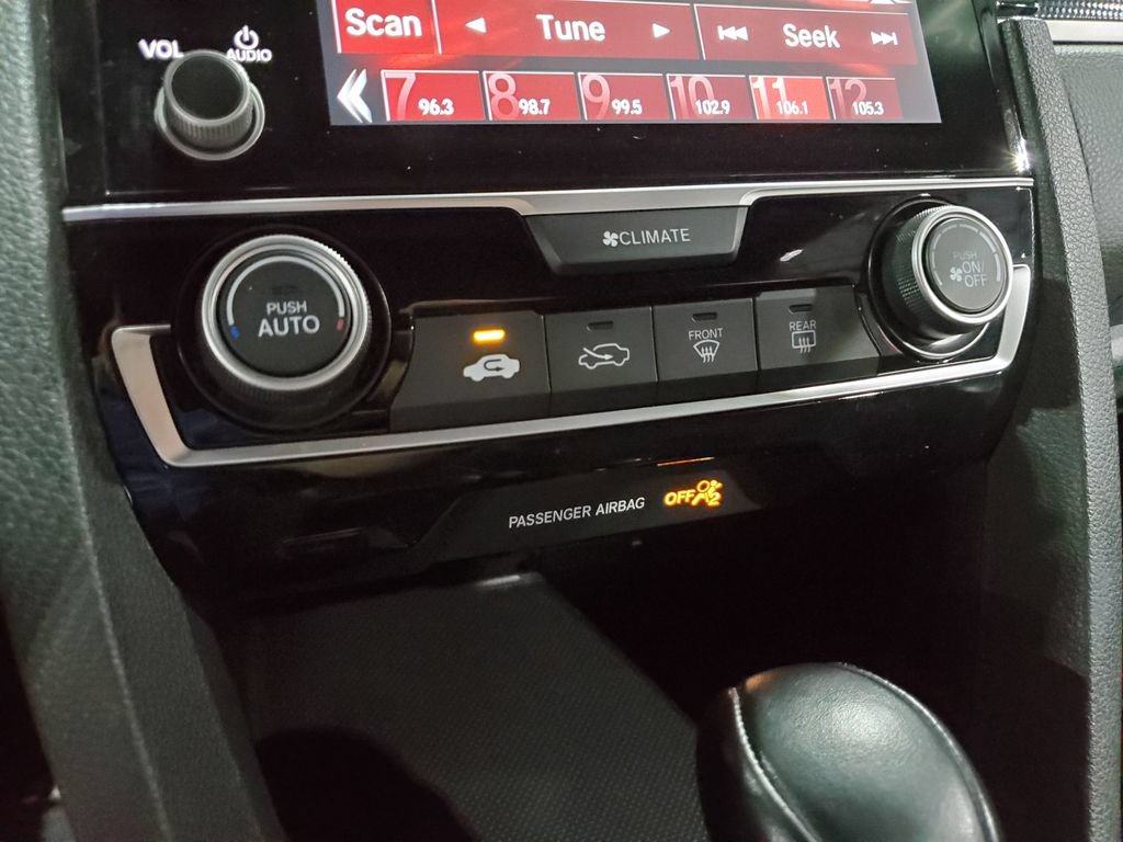 Used 2019 Honda Civic Sport image 32