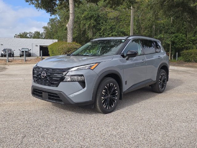 New 2027 Nissan Rogue Dark Armor FWD image 4