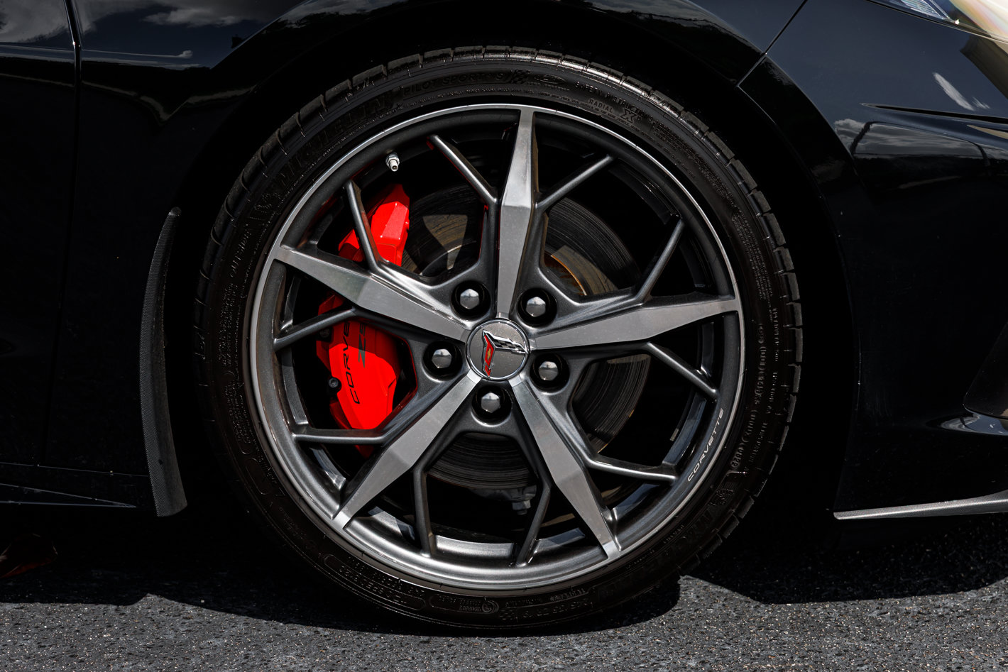 Used 2022 Chevrolet Corvette Stingray Premium Conv w/ Z51 Performance Package RWD image 25