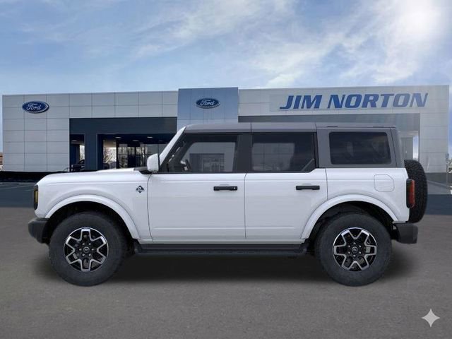 New 2026 Ford Bronco Outer Banks image 4