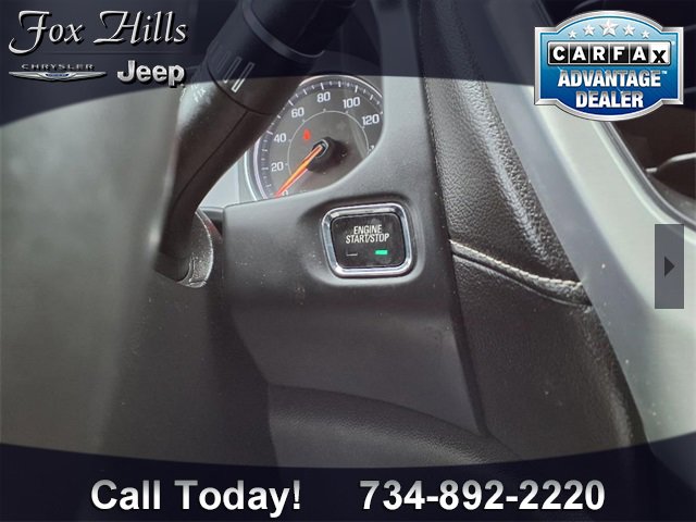 Used 2020 GMC Acadia SLT image 27