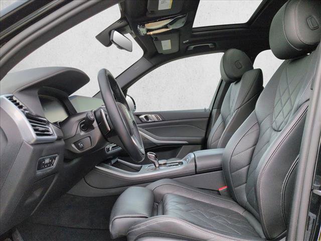 Used 2023 BMW X5 xDrive40i w/ Premium Package image 17