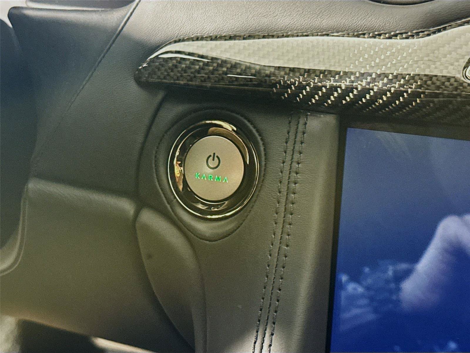 New 2025 Karma Revero Luxury RWD image 9