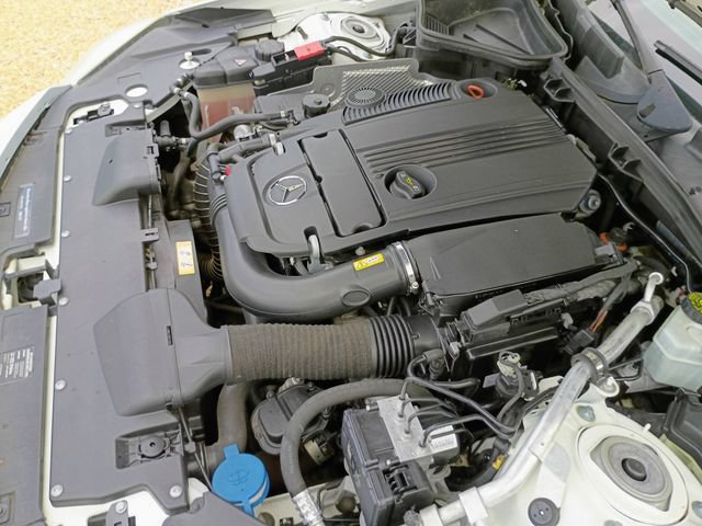 Used 2015 Mercedes-Benz SLK 250 image 70