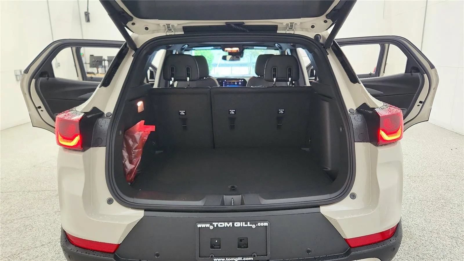 New 2026 Chevrolet TrailBlazer ACTIV w/ Convenience Package AWD/4WD image 19