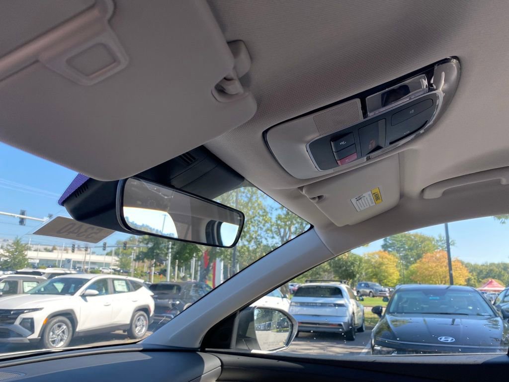 New 2026 Hyundai Tucson SE image 23