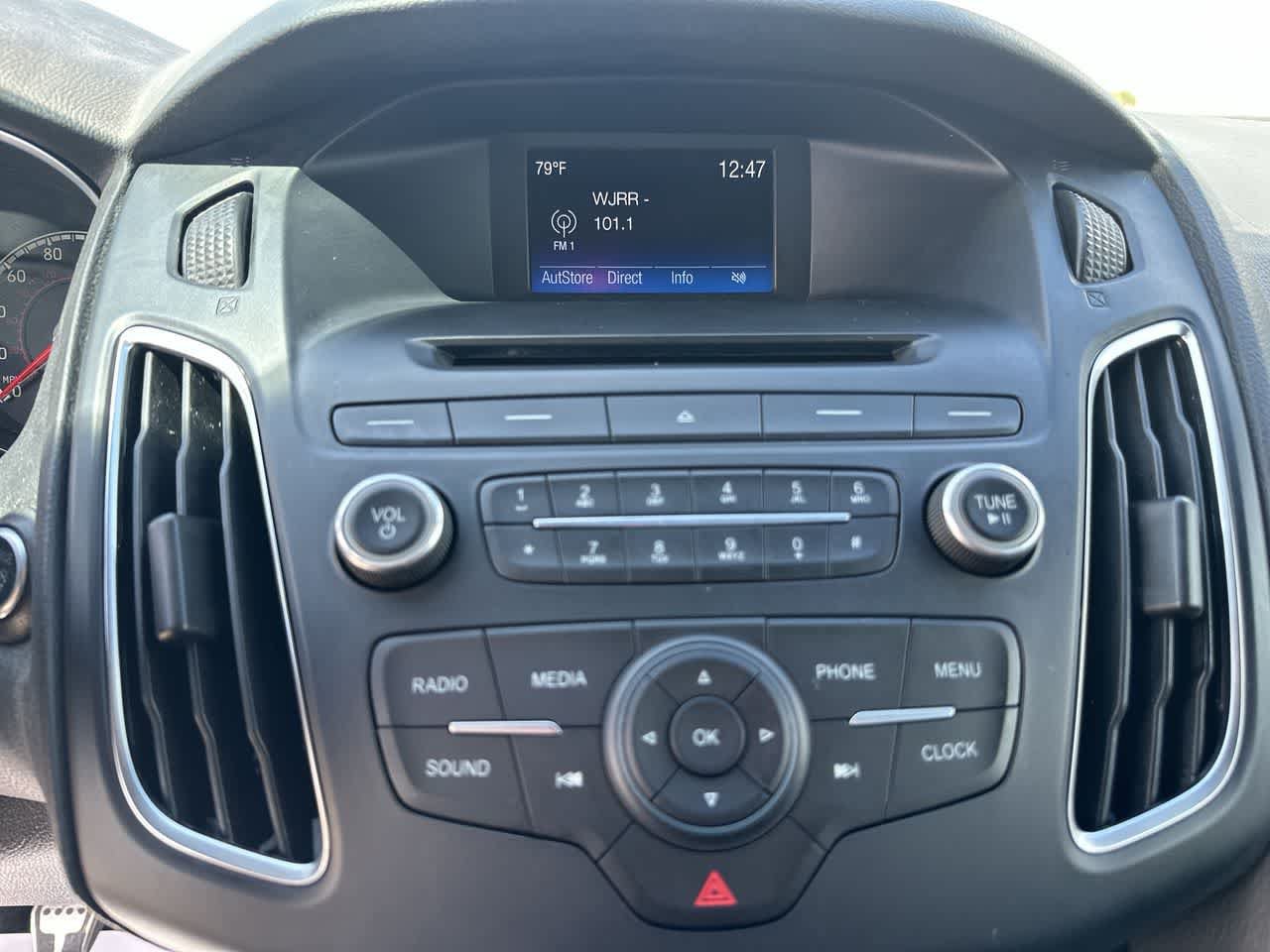 Used 2015 Ford Focus ST FWD image 25