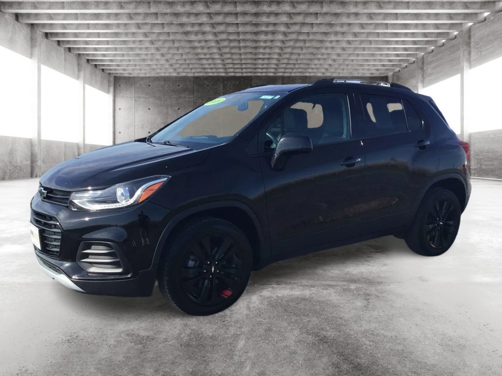 Used 2020 Chevrolet Trax LT w/ Redline Edition AWD/4WD image 1