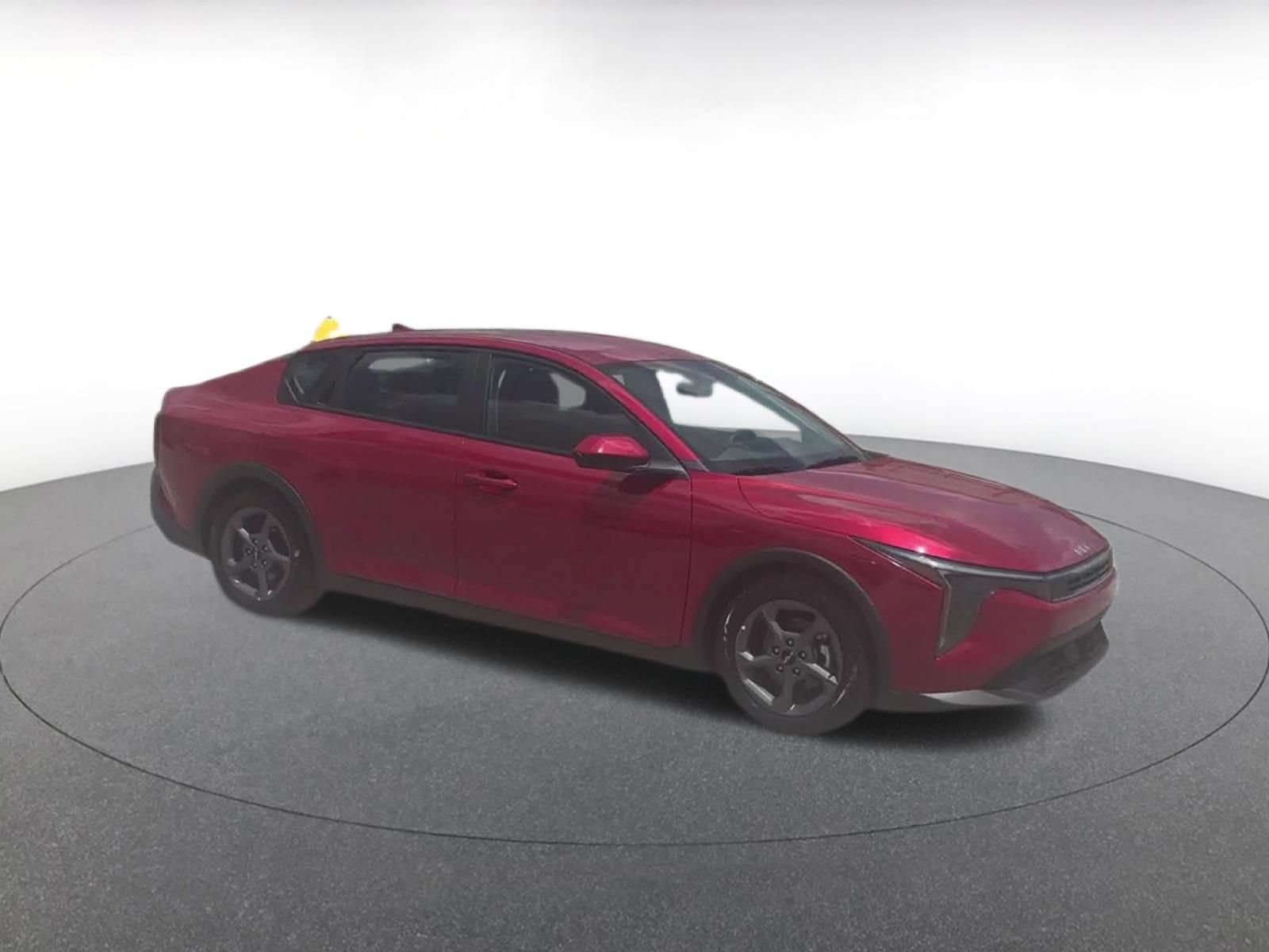 Used 2025 Kia K4 FWD image 2
