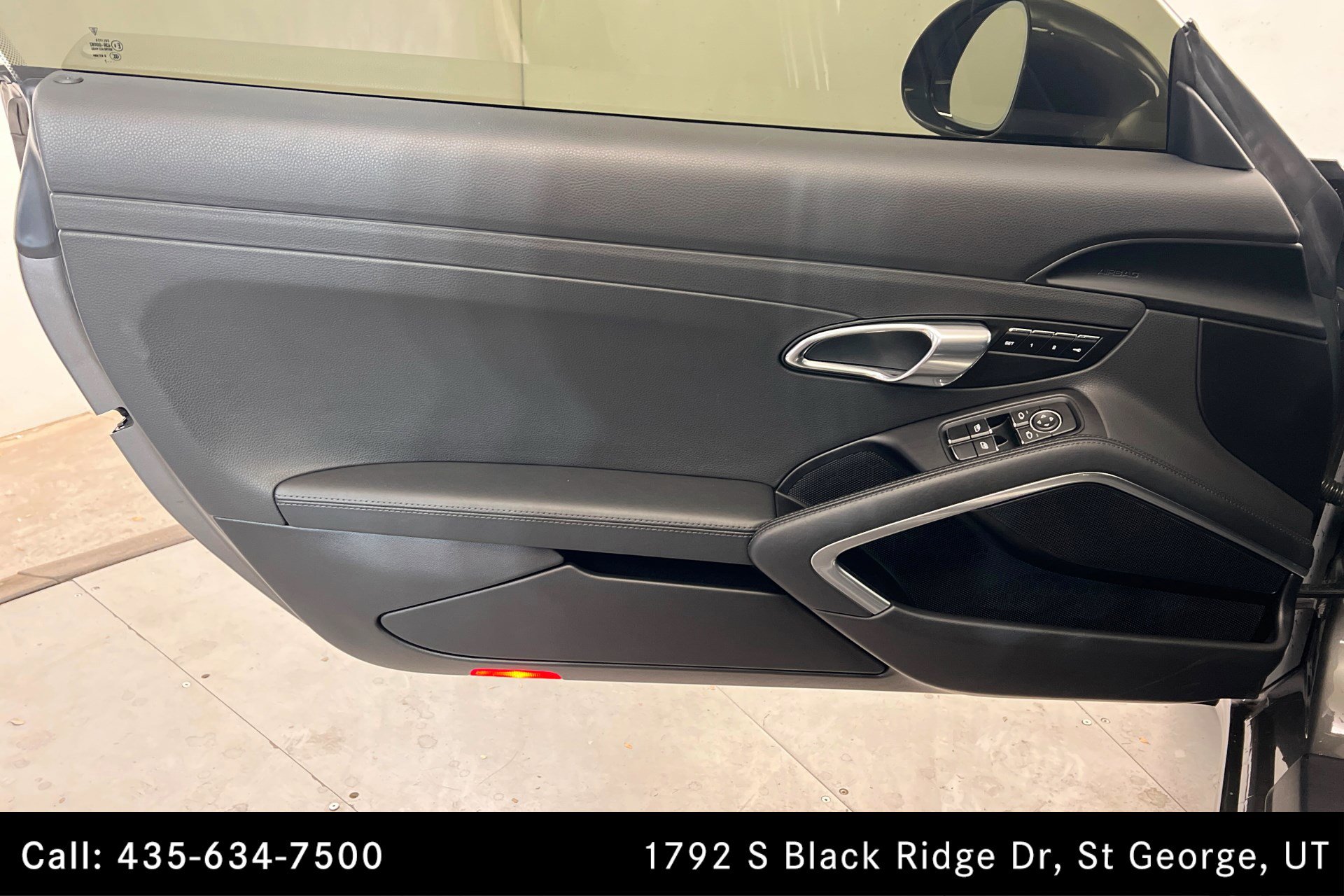 Used 2018 Porsche 911 Carrera RWD image 14