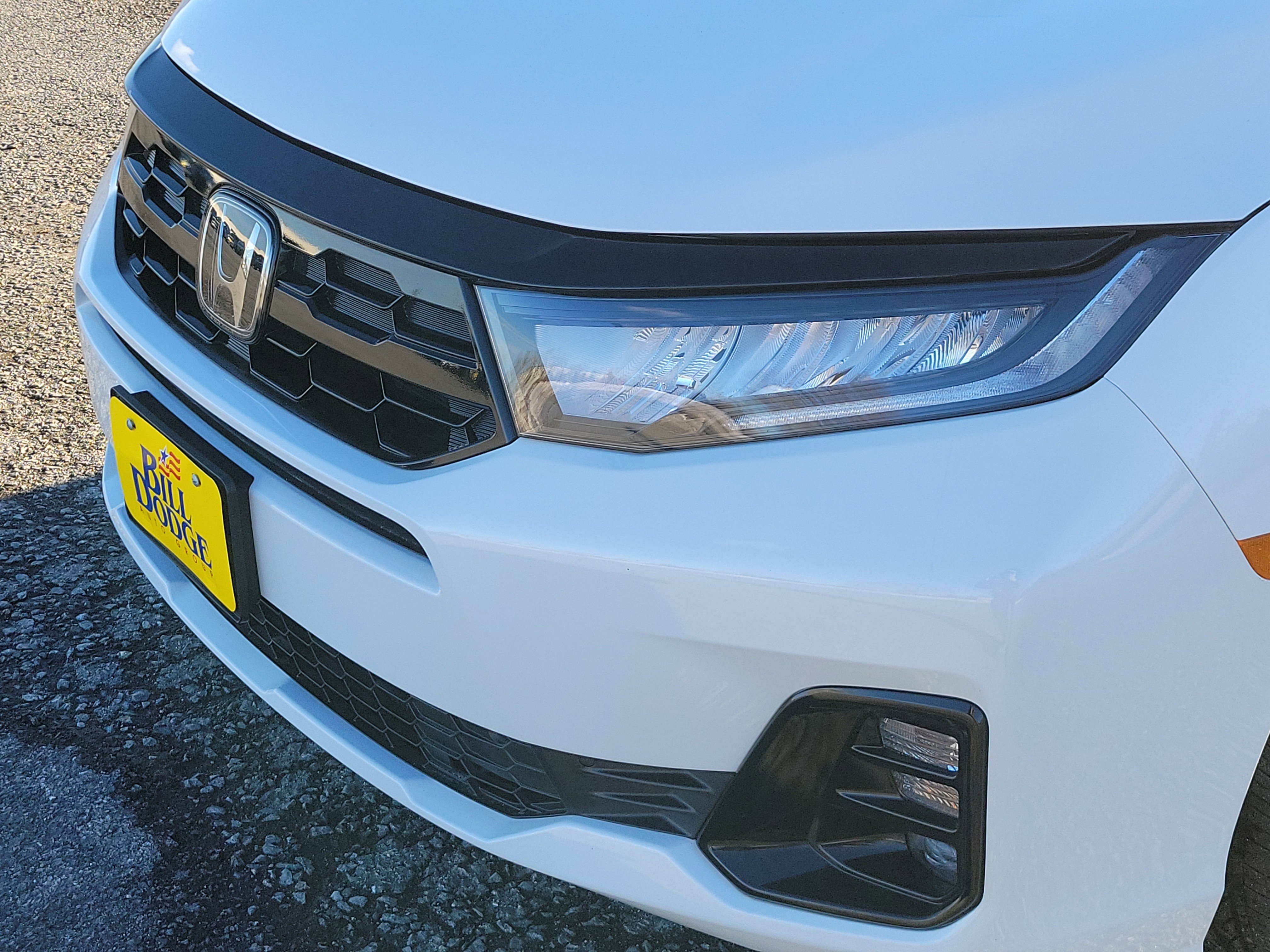 Used 2025 Honda Odyssey Elite image 9