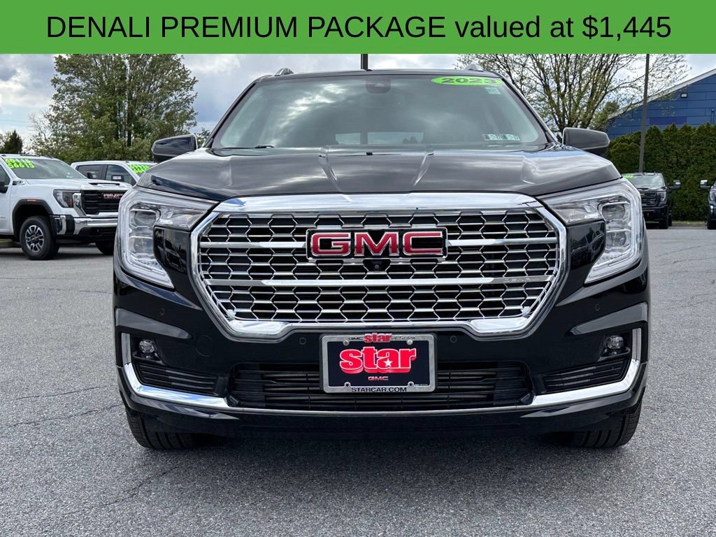 Used 2023 GMC Terrain Denali w/ Denali Premium Package AWD/4WD image 5