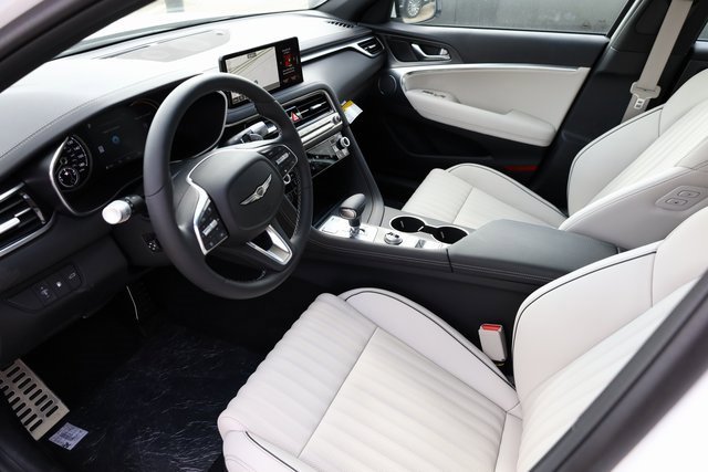 New 2025 Genesis G70 2.5T w/ Sport Prestige Package image 10