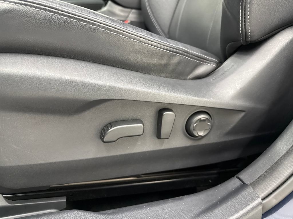 Certified 2023 Subaru Outback Touring XT image 13