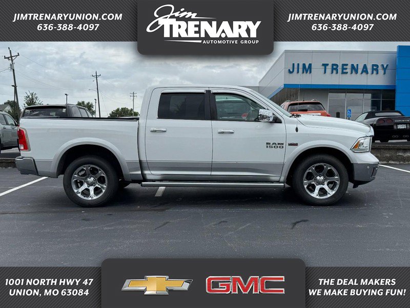 Used 2017 RAM 1500 Laramie w/ Convenience Group AWD/4WD image 1