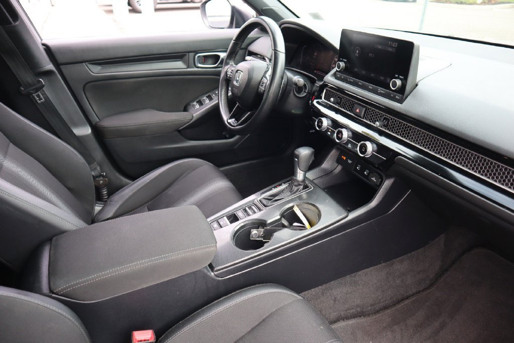 Used 2025 Honda Civic Sport image 25