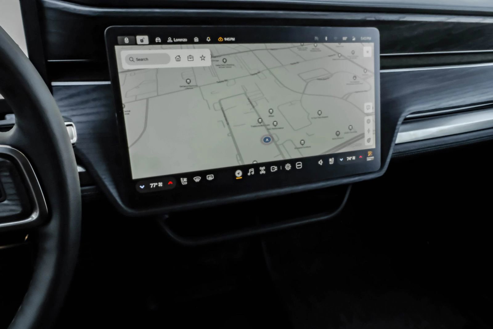 Used 2024 Rivian R1S Adventure image 37