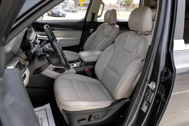 Used 2020 Kia Telluride EX image 4