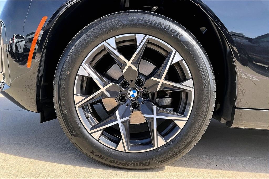 Used 2025 BMW X3 xDrive30i image 11