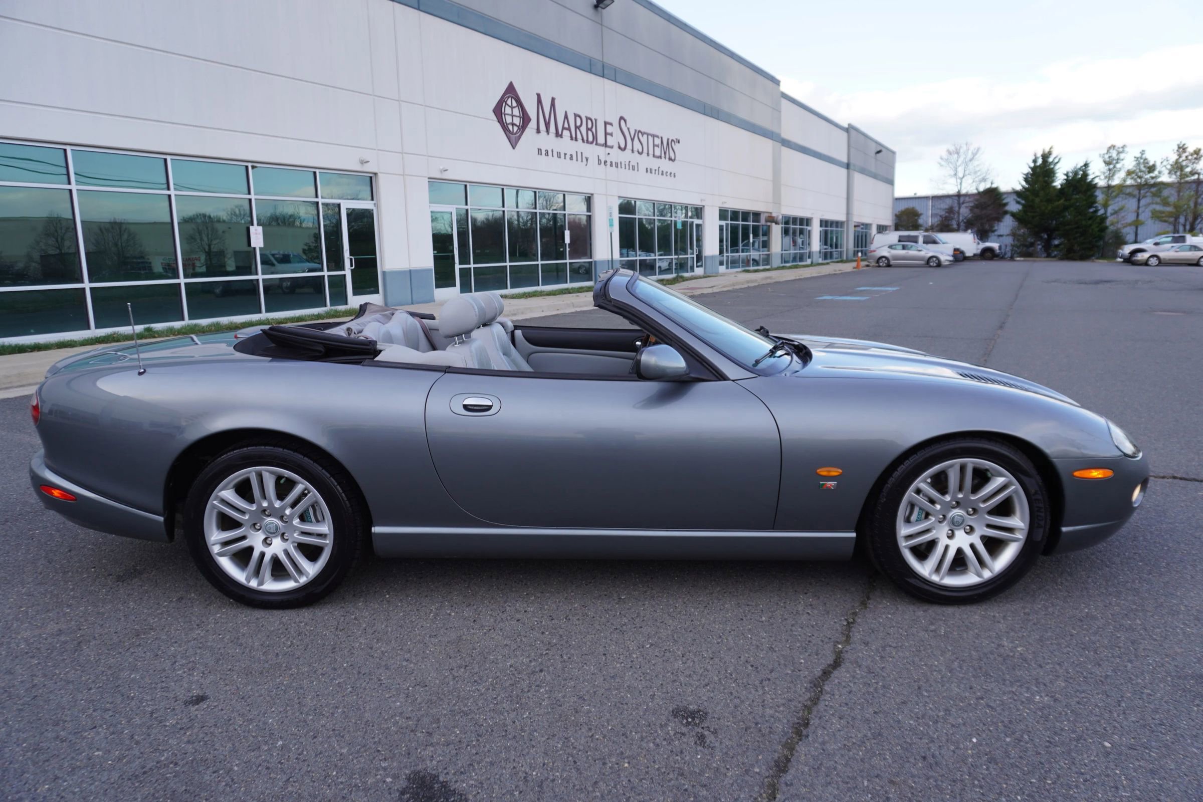 Used 2005 Jaguar XK8 Convertible image 11