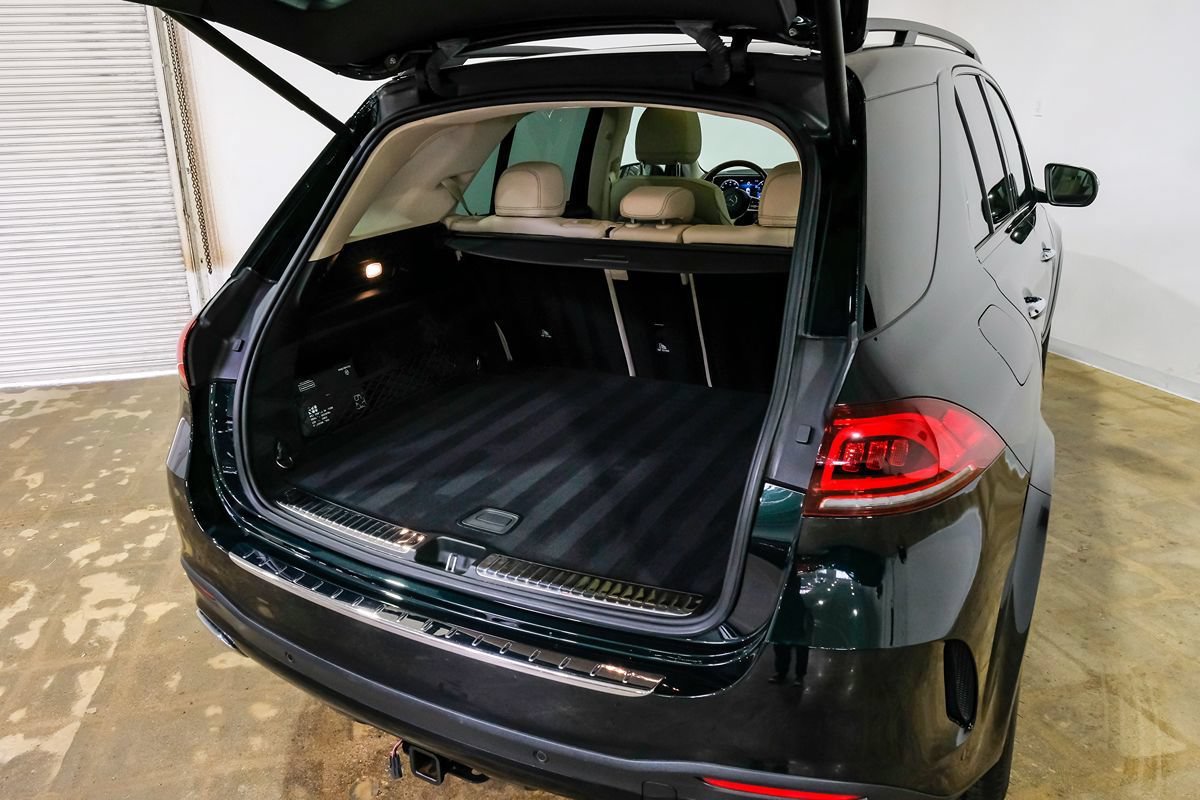 Used 2021 Mercedes-Benz GLE 350 w/ AMG Line Exterior image 48